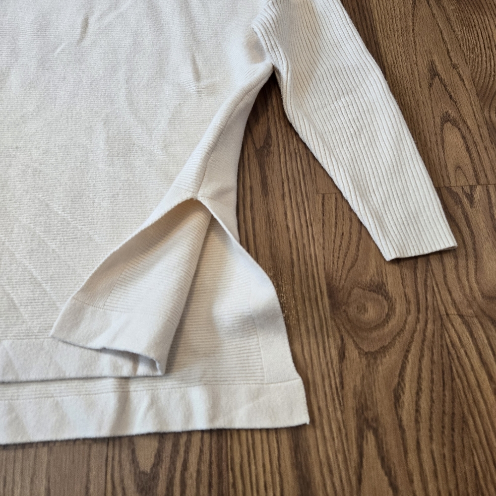 Lillusory Cream Turtleneck Sweater Side Slits Oversized Casual Work Classic XS - Picture 9 of 13